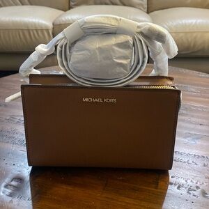 Michael Kors Sheila Luggage Crossbody